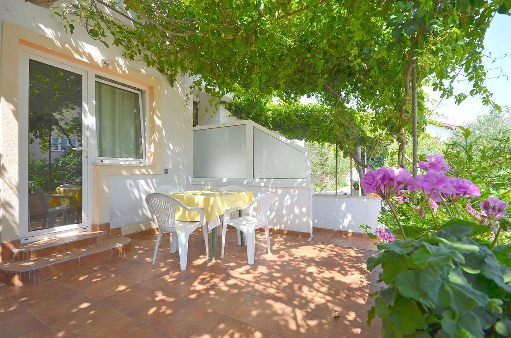 Apartment Ljubica Vodice Luaran gambar