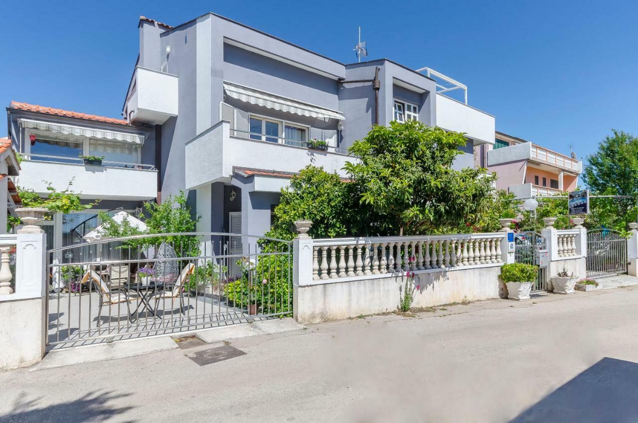 Apartment Ljubica Vodice Luaran gambar